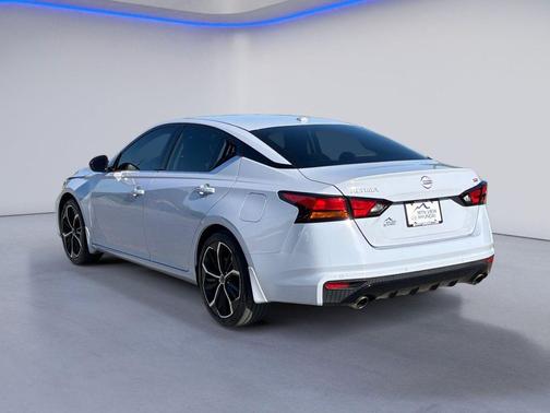 Gray Sky Pearl 2024 Nissan Altima SR FWD