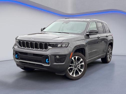 2022 Jeep Grand Cherokee 4xe Overland