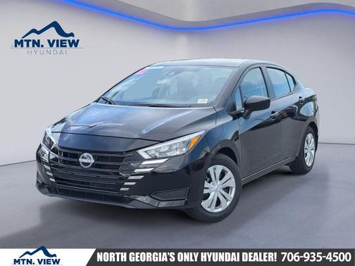 Super Black 2025 Nissan Versa 1.6 S