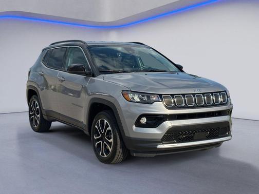 Billet Silver Metallic Clearcoat 2022 Jeep Compass Limited