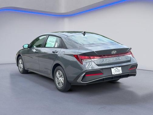 Ecotronic Gray 2026 Hyundai ELANTRA SE