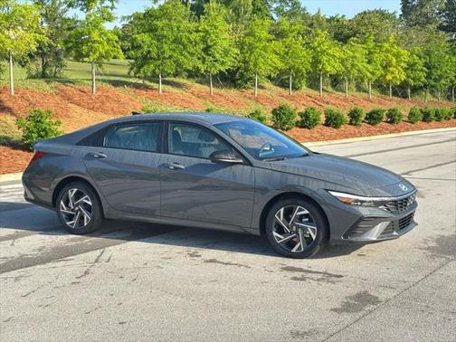 2025 Hyundai ELANTRA Sport