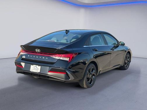 Abyss Black 2026 Hyundai ELANTRA Sport
