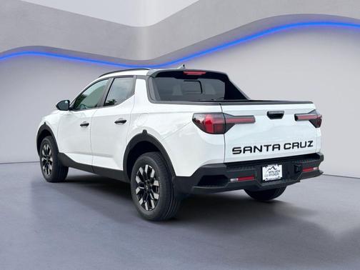Atlas White 2026 Hyundai SANTA CRUZ SEL Activity