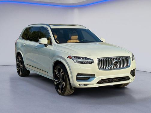 Crystal White 2024 Volvo XC90 B6 Ultimate Bright Theme 7-Seater