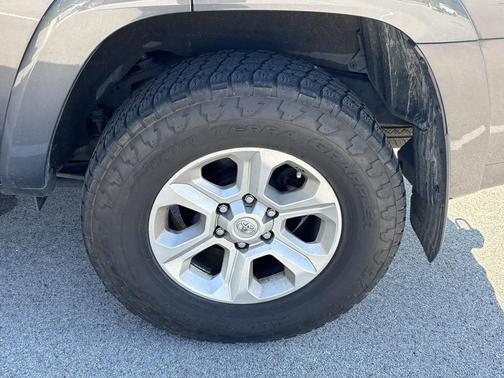 2014 Toyota 4Runner SR5