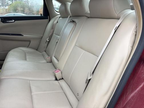 2010 Chevrolet Impala LT