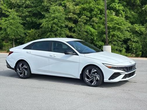 2025 Hyundai ELANTRA Sport