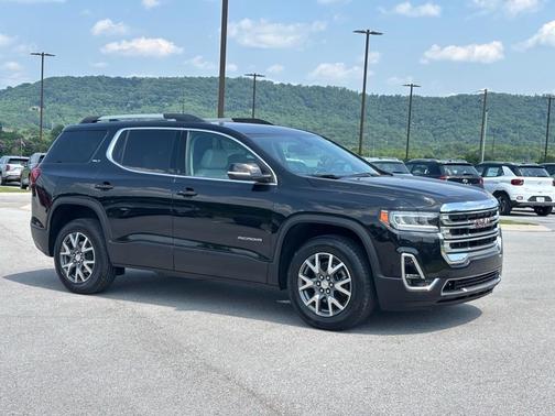 2023 GMC Acadia AWD SLT