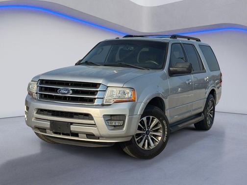 Ingot Silver 2017 Ford Expedition XLT