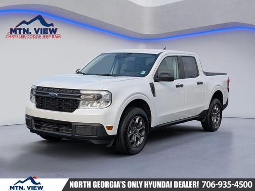 Oxford White 2024 Ford Maverick XLT