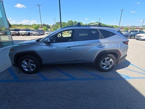 Shimmering Silver 2024 Hyundai TUCSON SEL