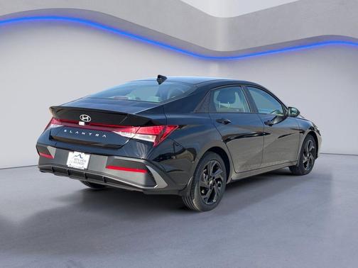 Abyss Black 2026 Hyundai ELANTRA Sport