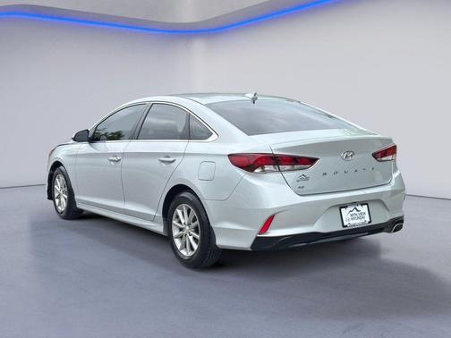 Symphony Silver 2019 Hyundai SONATA SE
