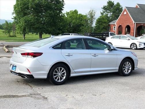 Symphony Silver 2019 Hyundai SONATA SE
