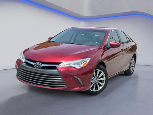 Ruby Flare Pearl 2017 Toyota Camry XSE