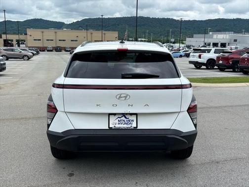 2025 Hyundai KONA SEL Convenience
