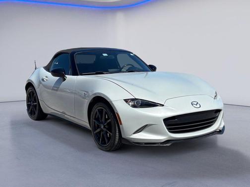 2016 Mazda MX-5 Miata Club
