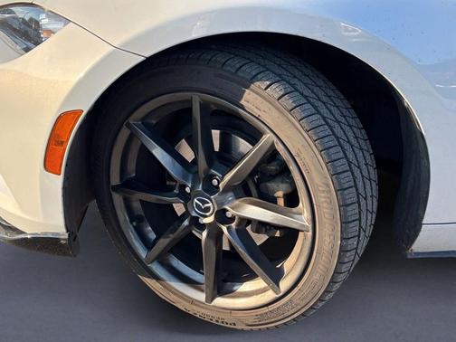 2016 Mazda MX-5 Miata Club