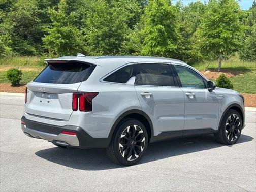 2024 Kia Sorento SX