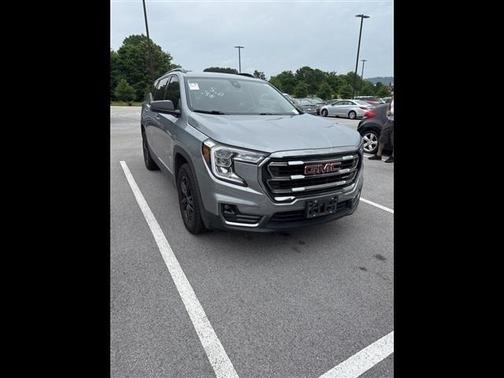 2024 GMC Terrain AWD AT4