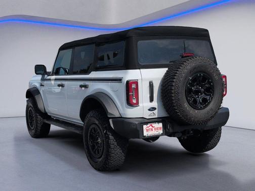 Oxford White 2022 Ford Bronco Wildtrak