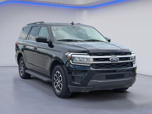 Black Metallic 2024 Ford Expedition XLT