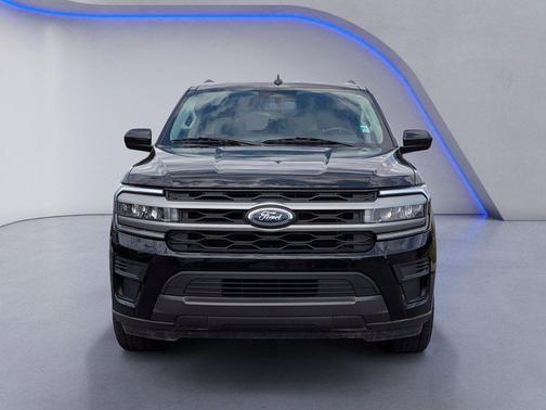 Black Metallic 2024 Ford Expedition XLT