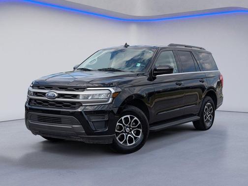 Black Metallic 2024 Ford Expedition XLT