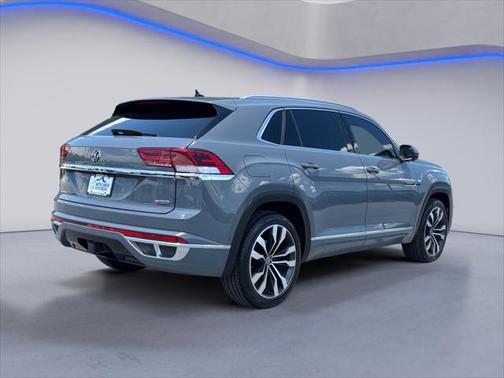 2022 Volkswagen Atlas Cross Sport 3.6L V6 SEL Premium R-Line
