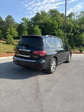 2017 INFINITI QX80 Base