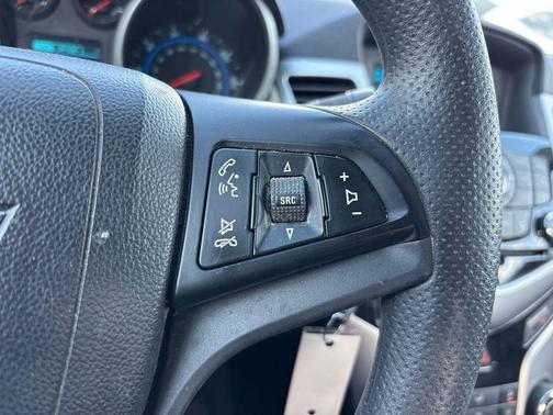 Siren Red Tintcoat 2015 Chevrolet Cruze 1LT