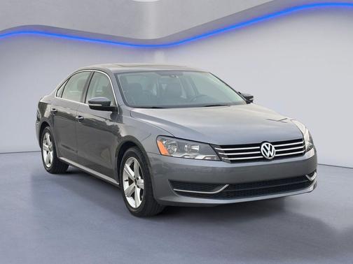 2013 Volkswagen Passat 2.5 SE