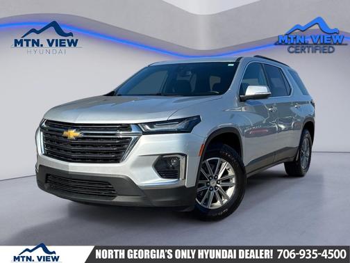 2022 Chevrolet Traverse LT Cloth