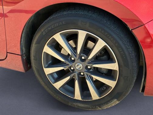 Cayenne Red 2016 Nissan Altima 2.5 SL