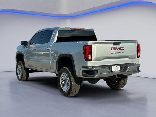 Quicksilver Metallic 2019 GMC Sierra 1500 SLE