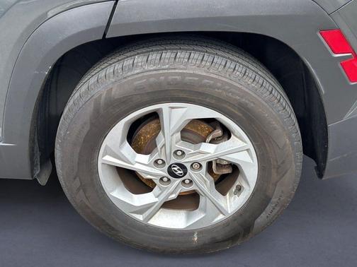 Amazon Gray 2022 Hyundai TUCSON SEL