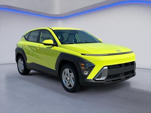 2025 Hyundai KONA SE