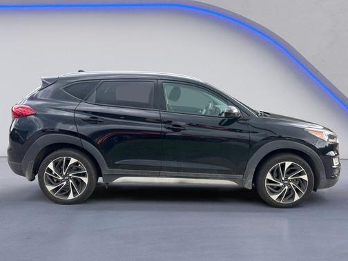 Black Noir Pearl 2020 Hyundai TUCSON Sport