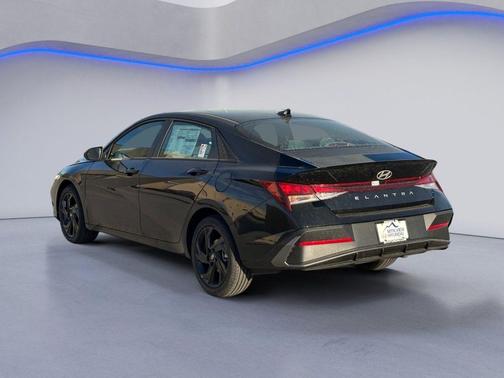 Abyss Black 2026 Hyundai ELANTRA Sport