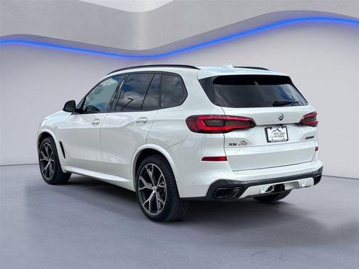Mineral White Metallic 2023 BMW X5 M50i