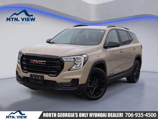 Desert Sand Metallic 2023 GMC Terrain SLE
