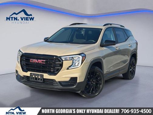 Desert Sand Metallic 2023 GMC Terrain SLE