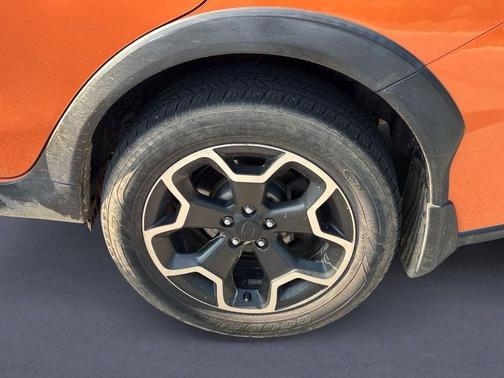 Tangerine Orange Pearl 2013 Subaru XV Crosstrek 2.0i Premium