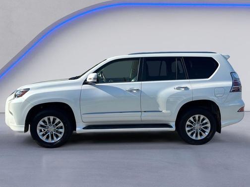Starfire Pearl 2017 Lexus GX 460 Premium
