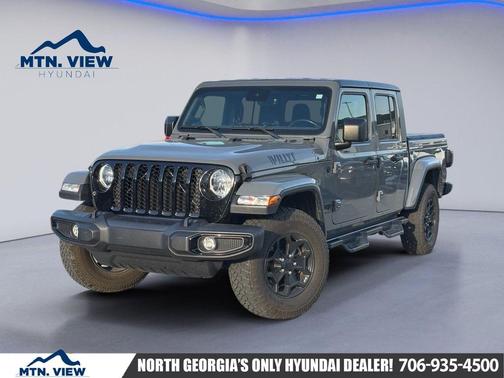 Sting-Gray Clearcoat 2021 Jeep Gladiator Willys 4x4