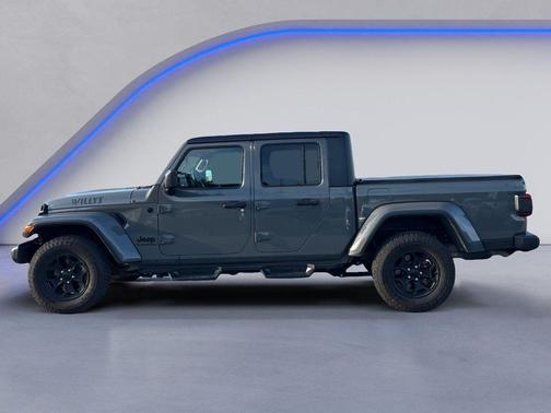 Sting-Gray Clearcoat 2021 Jeep Gladiator Willys 4x4