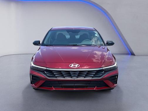 2025 Hyundai ELANTRA Sport
