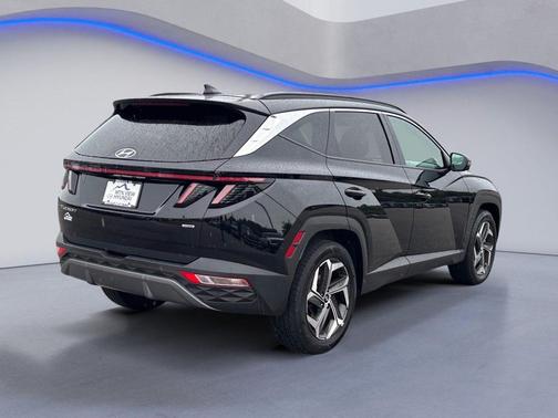 Black Pearl 2024 Hyundai TUCSON Limited