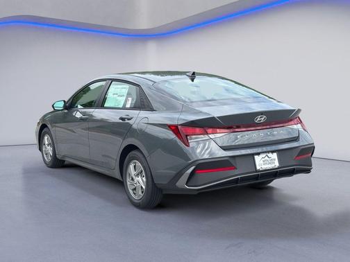 Ecotronic Gray 2026 Hyundai ELANTRA SE
